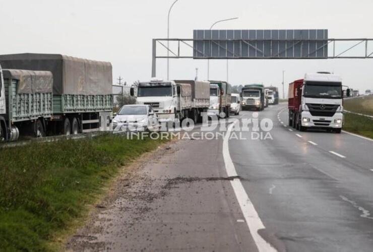 Imagen de Restricción de camiones en rutas por el fin de semana extra largo