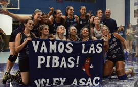 Imagen de Las chicas Sub-18 de A.S.A.C., Campeonas de la Copa de Plata.