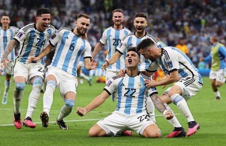 Imagen de Argentina está en semifinales de Qatar 2022: eliminó a Países Bajos en una dramática definición por penales