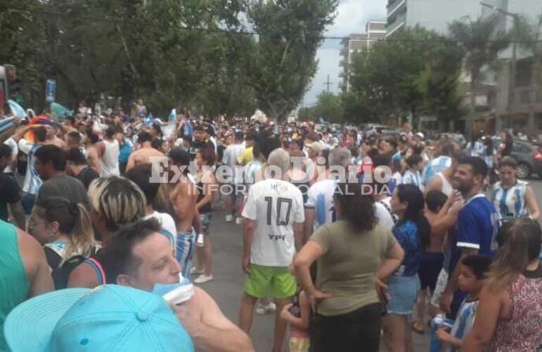 Imagen de La euforia argentina también se vivió en Arroyo Seco