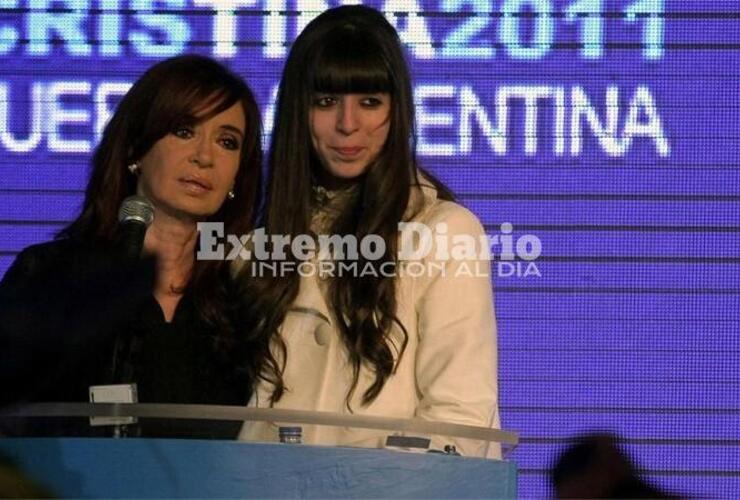 Imagen de Cristina Kirchner denunció que quieren meter presa a su hija Florencia