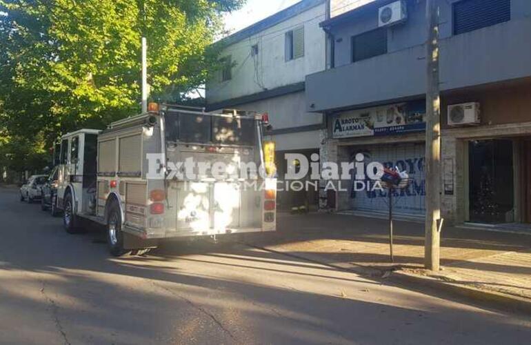 Imagen de Principio de incendio en una vivienda en Mansueto Maiorano al 600