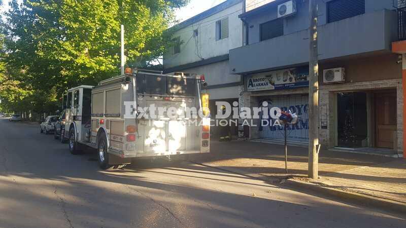 Imagen de Principio de incendio en una vivienda en Mansueto Maiorano al 600