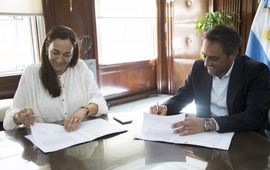 Imagen de Ambiente destina $424 millones a la provincia de Santa Fe para combatir los incendios forestales