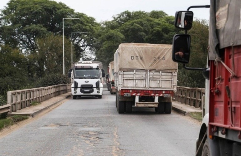 Imagen de Restringen la circulación de camiones en rutas nacionales este fin de semana por Navidad