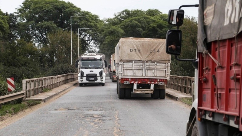 Imagen de Restringen la circulaci&oacute;n de camiones en rutas nacionales este fin de semana por Navidad