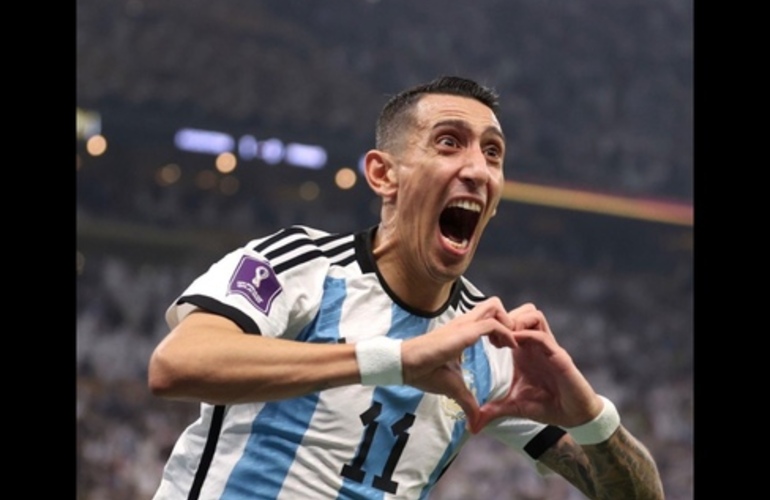 Imagen de Ángel Di María, seguirá jugando en la Selección Argentina tras el Mundial ganado.