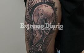 Imagen de &Aacute;ngel Di Mar&iacute;a se tatu&oacute; la Copa del Mundo