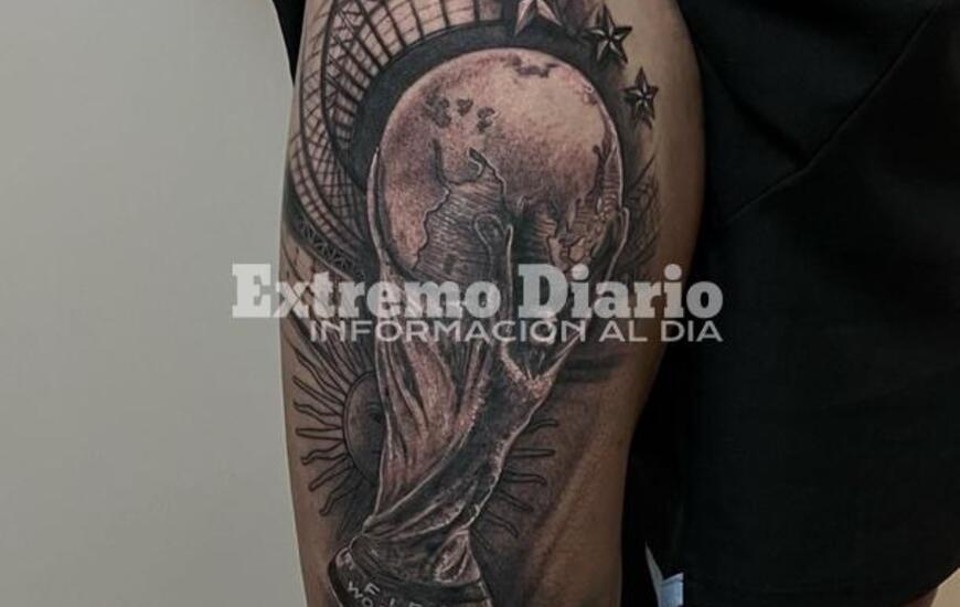 Imagen de &Aacute;ngel Di Mar&iacute;a se tatu&oacute; la Copa del Mundo