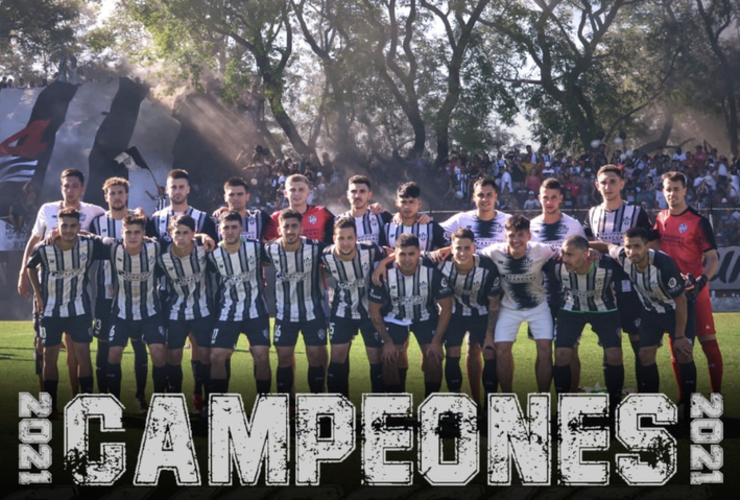 Imagen de Hace 1 a&ntilde;o atr&aacute;s, el 26/12/2021, Uni&oacute;n era 'Campe&oacute;n' en 1era divisi&oacute;n de la L.R.D.S.