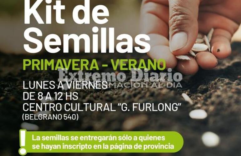 Imagen de Entrega de kit de semillas en el Centro Cultural