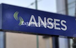 Imagen de Ans&eacute;s otorga a mujeres de 18 a 65 a&ntilde;os $61.953 en enero: c&oacute;mo solicitarlos