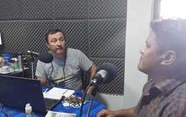 Imagen de Mario D&iacute;az, presidente del A.S.R.C, visit&oacute; Radio Extremo y habl&oacute; del verano en el Rowing Club.