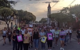 El pueblo se levant&oacute; con el pedido de Justicia.