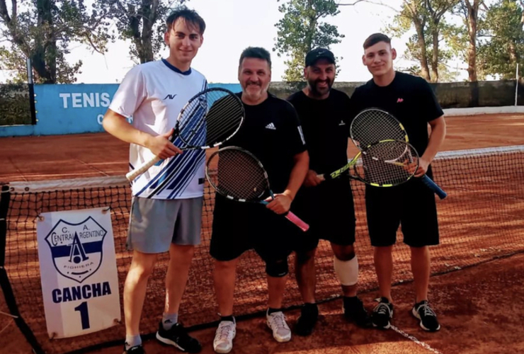 Imagen de Se disputaron los 4tos de Final del Torneo de Tenis masculino en Central Argentino.