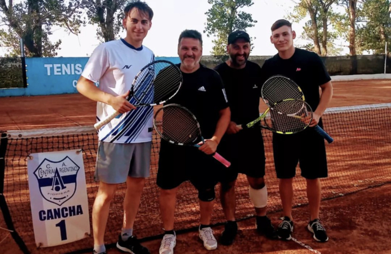 Imagen de Se disputaron los 4tos de Final del Torneo de Tenis masculino en Central Argentino.