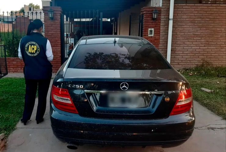 El auto que tenía el comisario debía estar en un depósito de elementos secuestrados en allanamientos.