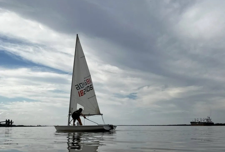 Imagen de Clases de 'Laser' en el Rowing Club.