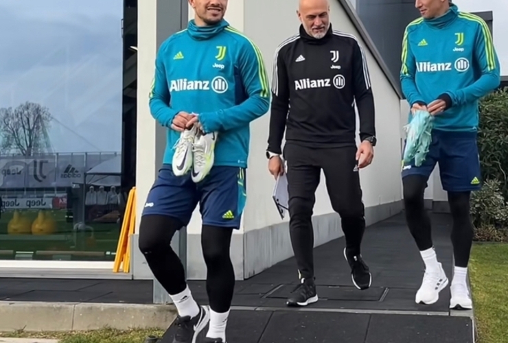 Imagen de Paredes y Dí María regresaron a los entrenamientos de la Juventus después de sus vacaciones