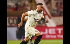 Imagen de Emanuel Herrera jug&oacute; para su nuevo club, Universitario de Per&uacute;.