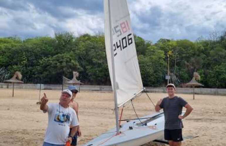 Imagen de Clases de 'Laser' en el Rowing Club.