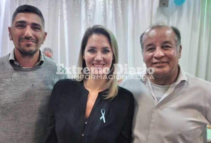 Junto a Carolina Losada en una reuni&oacute;n de �Juntos por el Cambio�