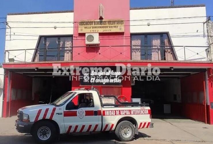 Imagen de Villa Gobernador Gálvez: bombera voluntaria fue herida por un piedrazo Imagen de Villa Gobernador Gálvez: bombera voluntaria fue herida por un piedrazo