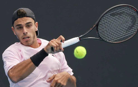 Imagen de Triunfo de Cer&uacute;ndolo y derrota de Podoroska en el Australia Open.