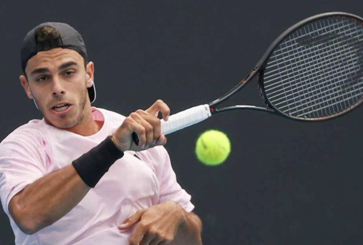 Imagen de Triunfo de Cer&uacute;ndolo y derrota de Podoroska en el Australia Open.