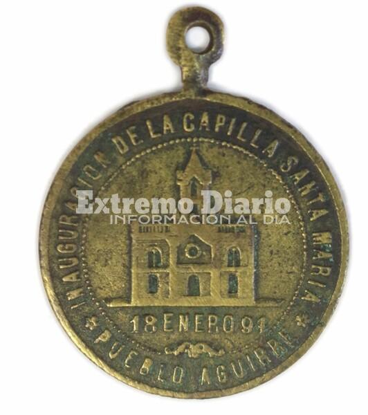 Imagen de Museo P&uacute;blico Municipal: Per&iacute;odo 1892 a 1944 - Medallas Conmemorativas del templo parroquial.