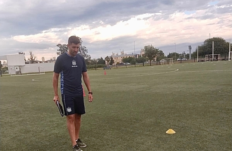 El primer entrenamiento de Mori en el campo de juego.