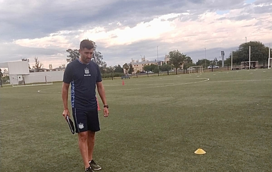 El primer entrenamiento de Mori en el campo de juego.