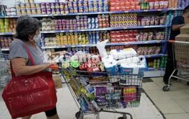 Imagen de Impulsada por alimentos, la inflaci&oacute;n semanal en supermercados fue de 0,6%