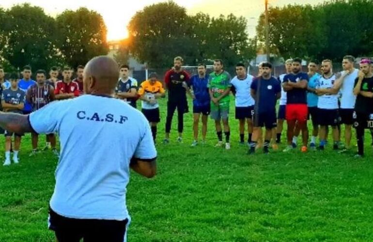 Imagen de Sportivo Figherense comenzó con los entrenamientos de cara a la Liga Regional Del Sud 2023