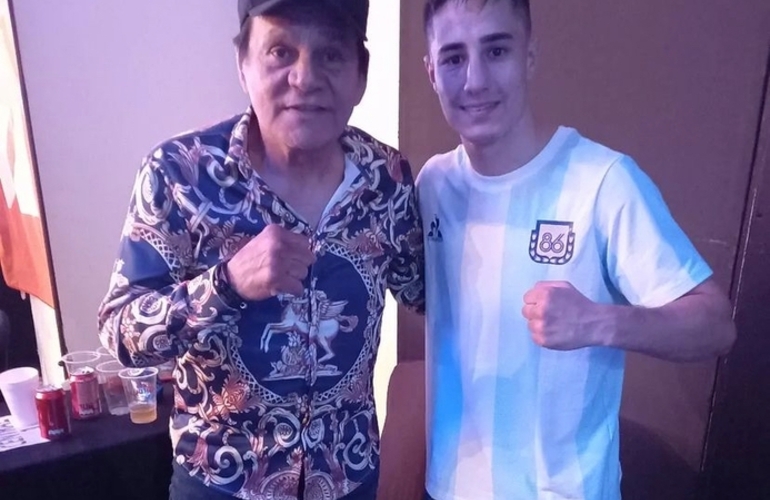 Mirco junto a Roberto �Manos de Piedra� Dur&aacute;n.