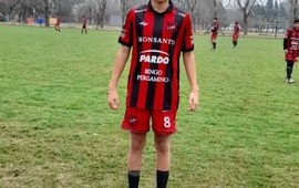 Imagen de Santiago Gigena, nuevo jugador de Douglas Haig de Pergamino.