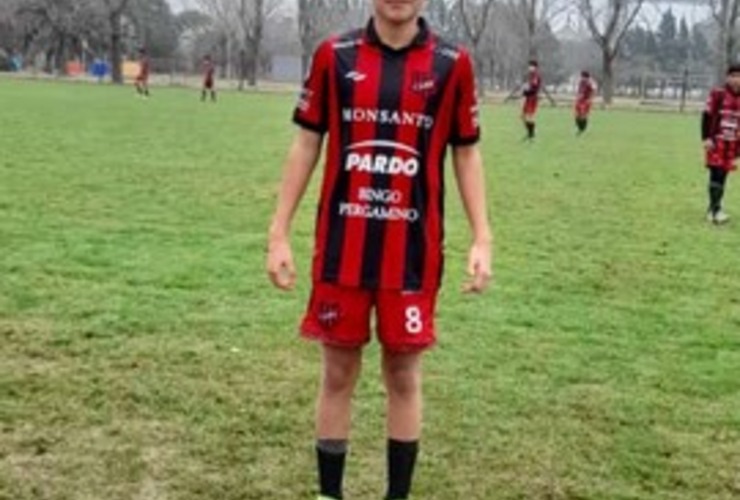 Imagen de Santiago Gigena, nuevo jugador de Douglas Haig de Pergamino.