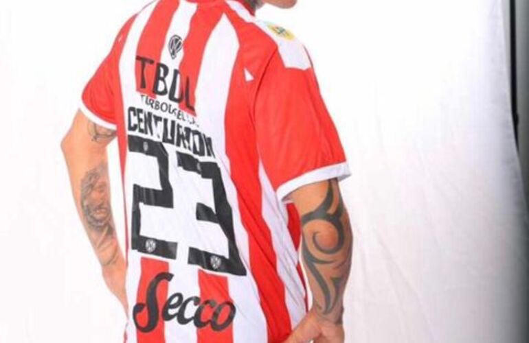 Imagen de Ricardo Centurión fue oficializado como nuevo jugador de Barracas Central