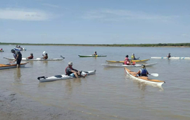 Imagen de El 05/02, Iniciaci&oacute;n al kayak de Traves&iacute;a en BioLagos.