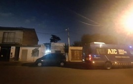 La v&iacute;ctima fatal presentaba dos impactos de bala calibre 22 (Dpto. Criminal&iacute;stico Regi&oacute;n 2 - Casilda)