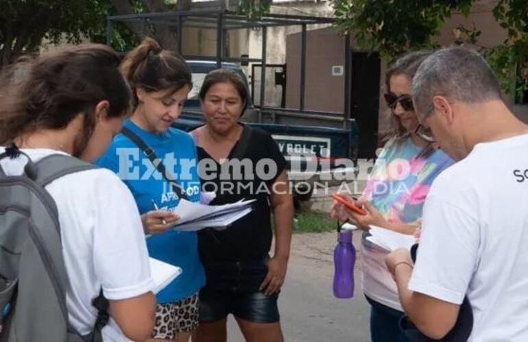 Imagen de Con la consigna "hay una escuela que te está buscando", el gobierno busca a los que no están inscriptos