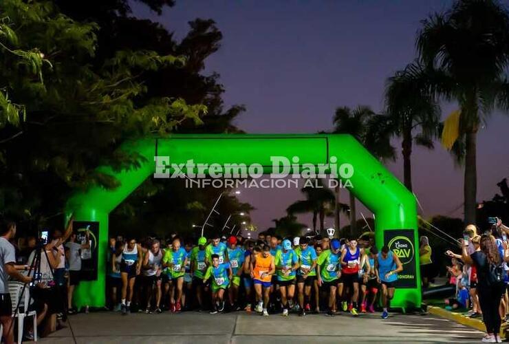 Imagen de Se realizó la maratón nocturna en Fighiera