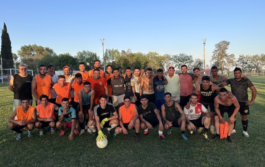 Imagen de Los Amigos de la Estaci&oacute;n, vencieron 2 a 1 a Alianza Sport en 1&ordf; divisi&oacute;n.