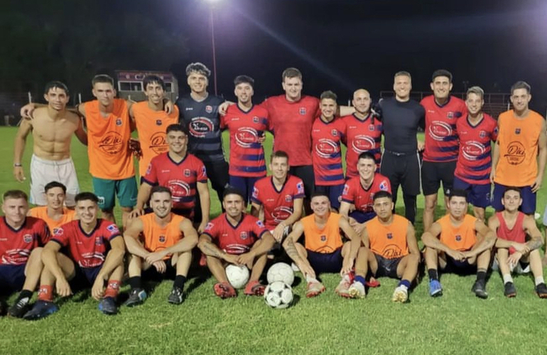 Imagen de La Primera de Talleres ganó en su primer amistoso del año