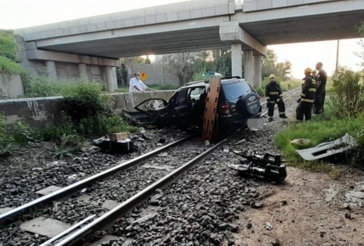 El siniestro vial ocurrió este domingo a primera hora.