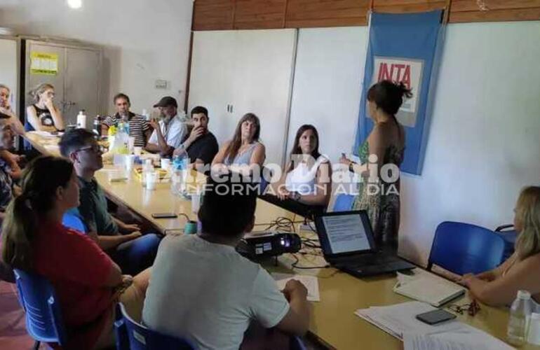 Imagen de La Comuna de Fighiera particip&oacute; del 3&ordm;  Encuentro sobre agroecologia y agricultura familiar