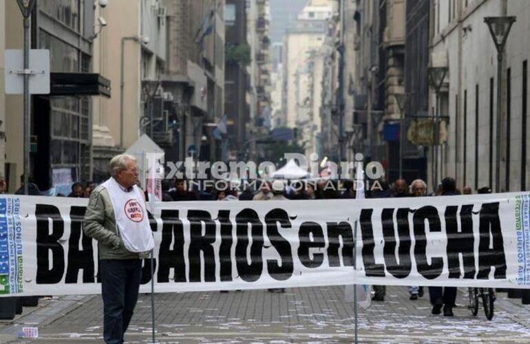 Imagen de Bancarios: la paritaria se estancó y evalúan medidas de fuerza