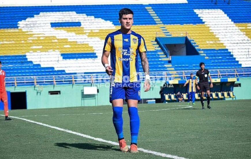 Imagen de Facundo Cima, con pasado en las inferiores de Talleres, firm&oacute; contrato con Sportivo Luque&ntilde;o