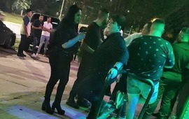 Imagen de Denuncian que en un boliche de Capit&aacute;n Berm&uacute;dez discriminan a las "gordas"