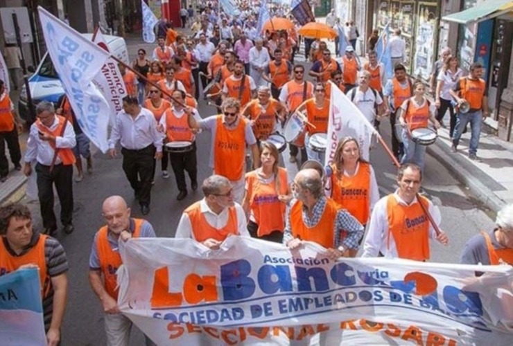 El 23 de febrero no habrá atención al público en los bancos. (Imagen de archivo/Rosario3)